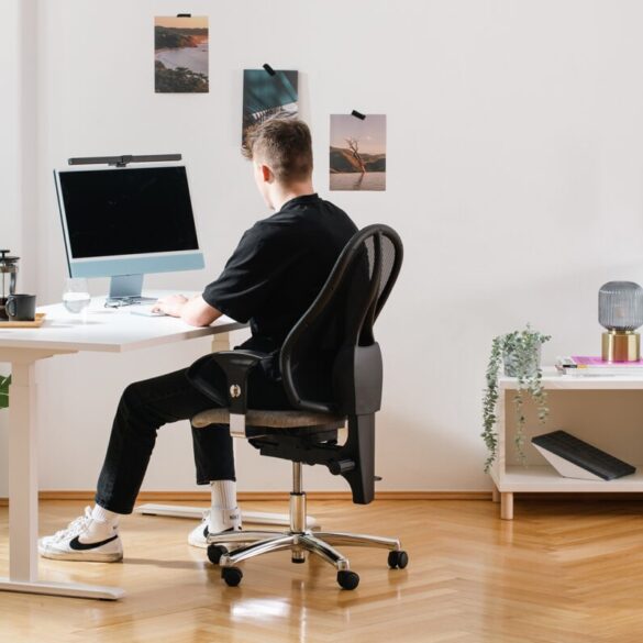 What Most People Overlook When Choosing Dining Furniture