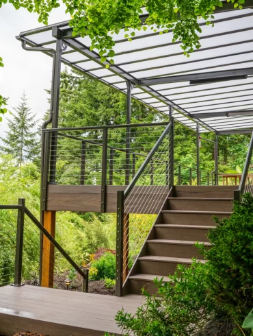 Deck Railing Code Requirements in Washington State 2025