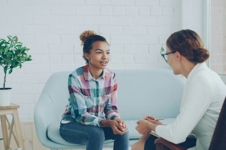 Adult therapy: what it is and how it can help you