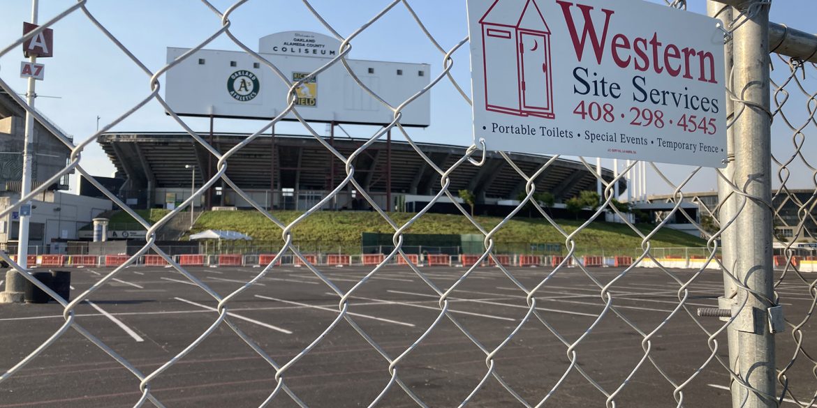 Using Temporary Fences to AvoidJams at Big-Scale Public Events