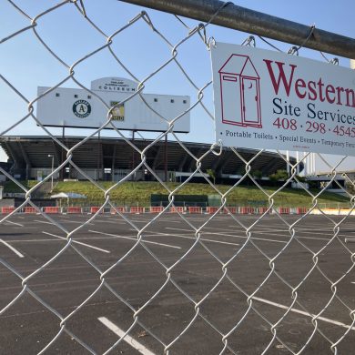 Using Temporary Fences to AvoidJams at Big-Scale Public Events