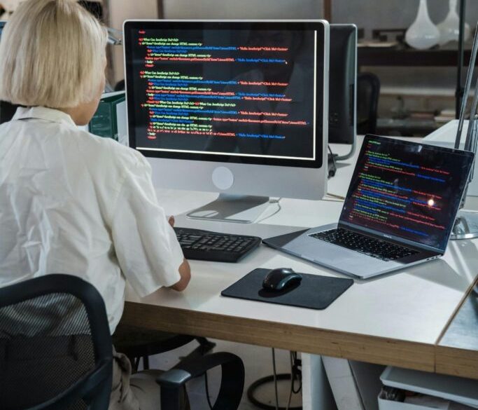 How to Extract TAR Files