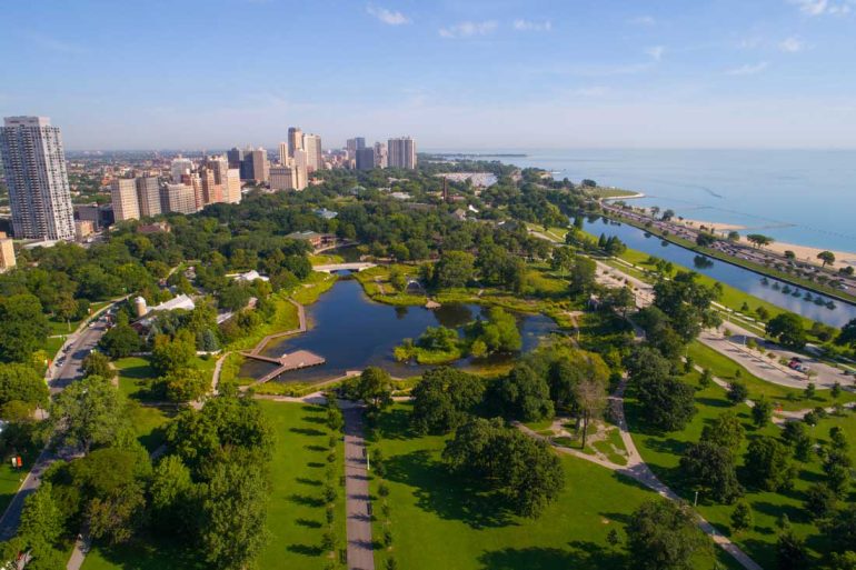 Why Summer Is the Busiest Season for Movers in Chicago