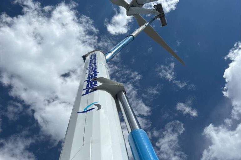 Why You Need a Mobile Aerial Platform in Shipyards