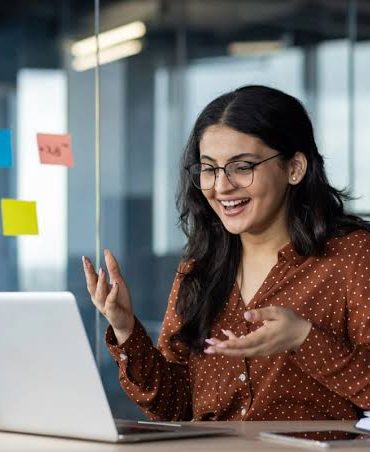 Effective Tips for Professionals to Improve Their Chances of Working in Canada