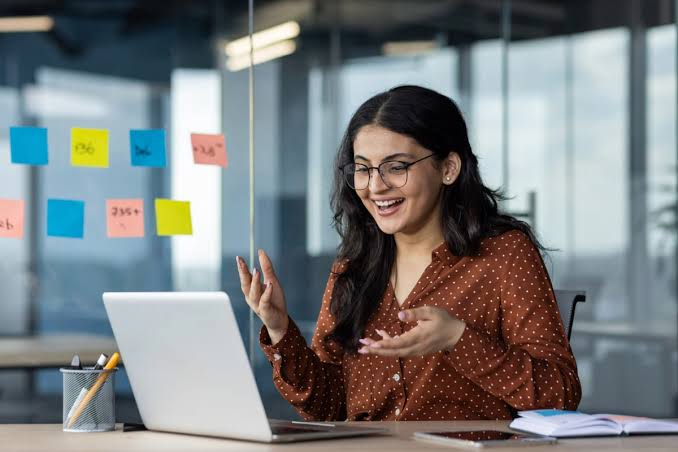 Effective Tips for Professionals to Improve Their Chances of Working in Canada