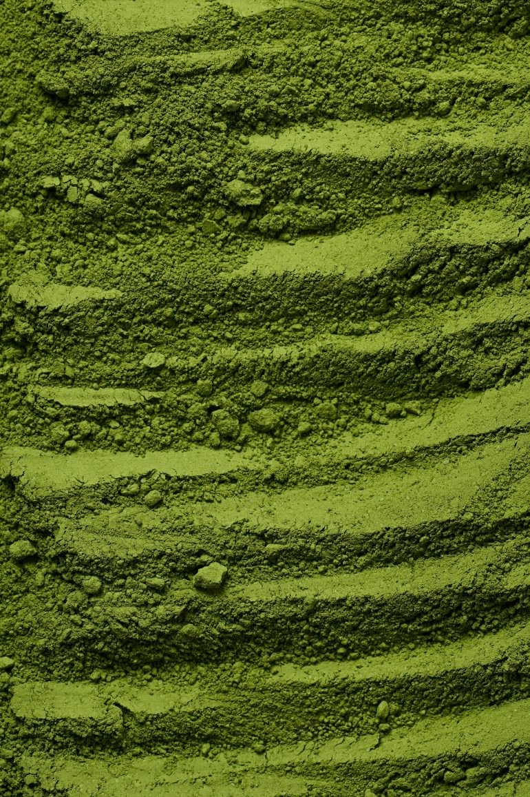 Why Smart B2B Buyers Are Turning to Henna Powder Manufacturers in India — And What That Means for Your Brand
