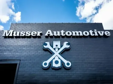 Auto Repair in Bowling Green: What Local Drivers Should Know