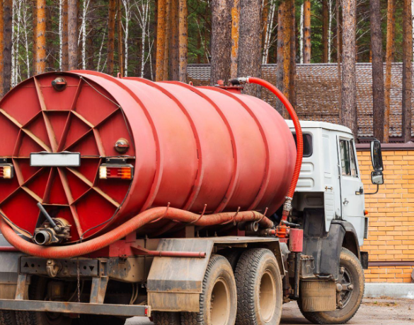septic pumping in Woodstock