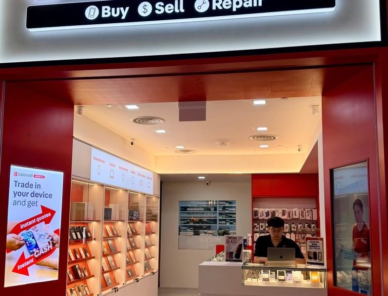 When Your Tech Goes Down in Singapore’s West: The Jurong Point Device Repair Playbook