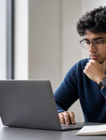 How CASPer Prep Builds Decision-Making Skills for High-Pressure Healthcare Careers