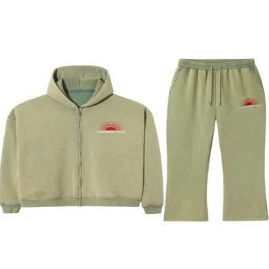 Raspberry Hills Clothing: The 2026 Streetwear Guide to Tracksuits, Jackets and Hoodies
